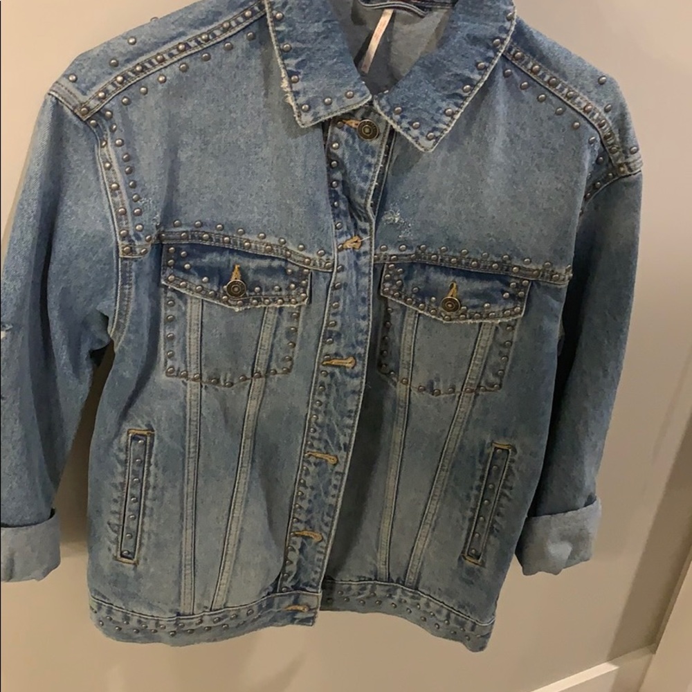 Free people denim studded trucker jacket NWOT